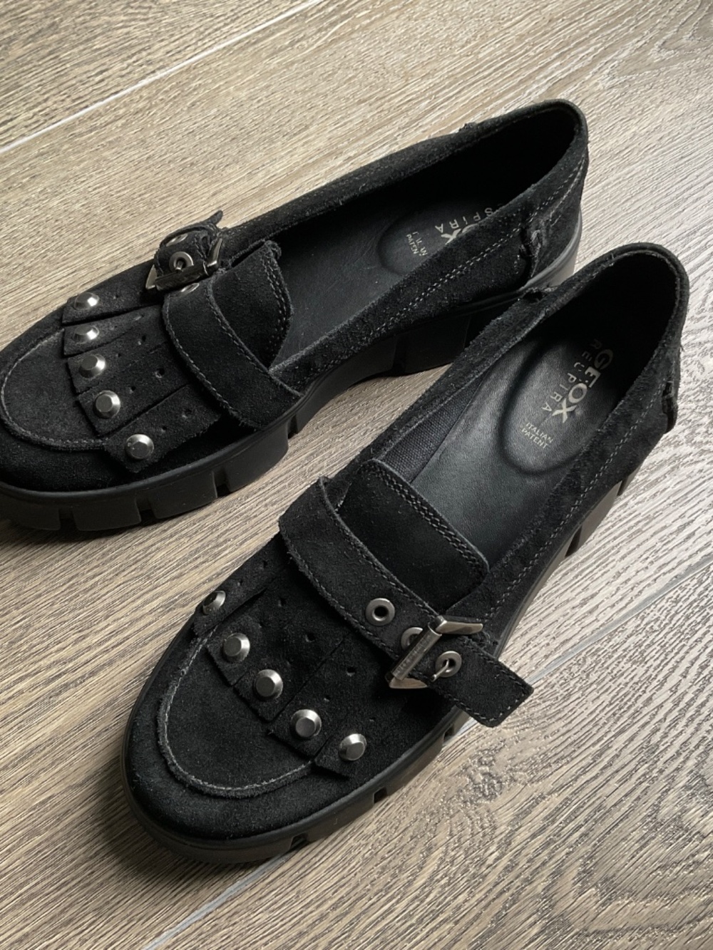 Geox Chunky Suede Loafer Stud&Fringe